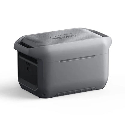Anker SOLIX C2000 Gen 2 schuine achteraanzicht met ventilatie en uitbreidingsbatterij-aansluiting